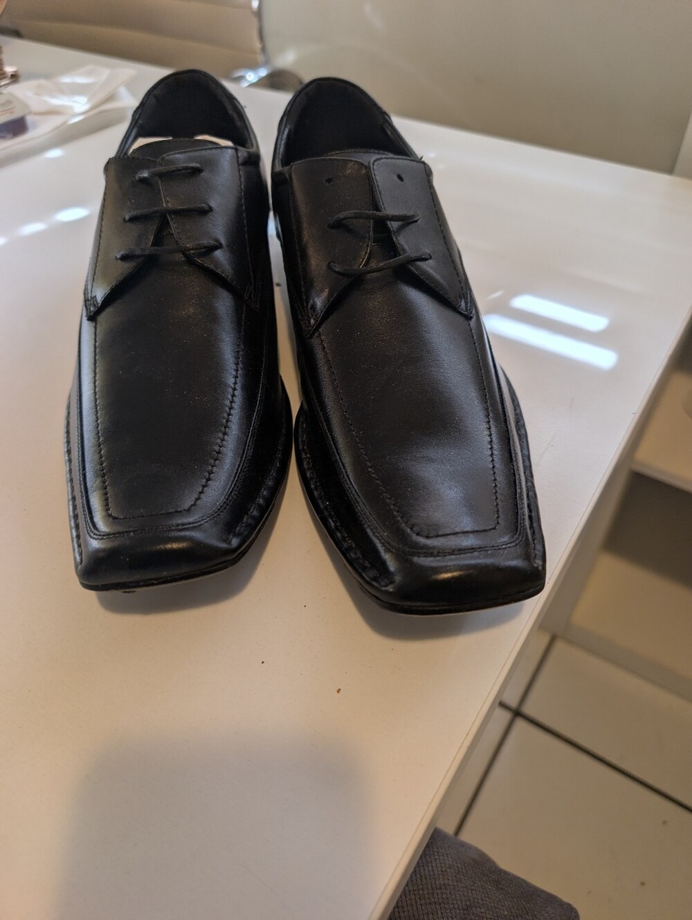 Steve Madden Black Leather Square-Toe Derby Shoes